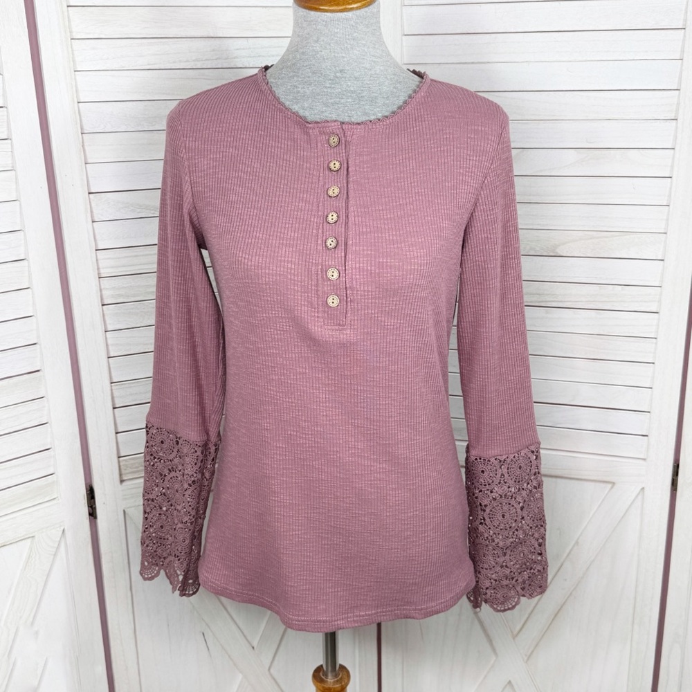Ribbed Knit Lace Cuff Long Sleeve Henley Shirt Mauve Dusty Rose Size Large